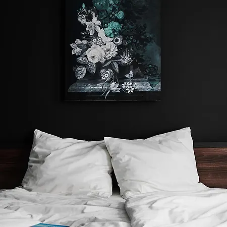 Groners Center Hostel *