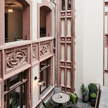 Groners Center Hostel *