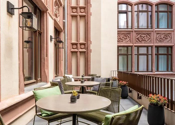 Groners Center Hostel *