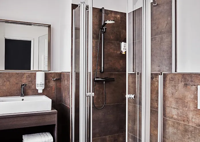 Groners Center * لبسيا